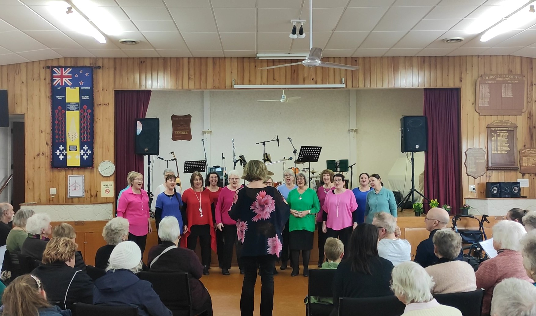 Manawatu Overtones performing at Neighbourhood Support's winter singalong